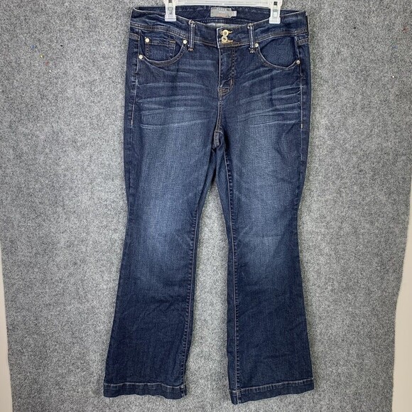 Torrid Mid Rise Flare Jeans Women 14R Vintage Stretch Medium Wash - Picture 1 of 12